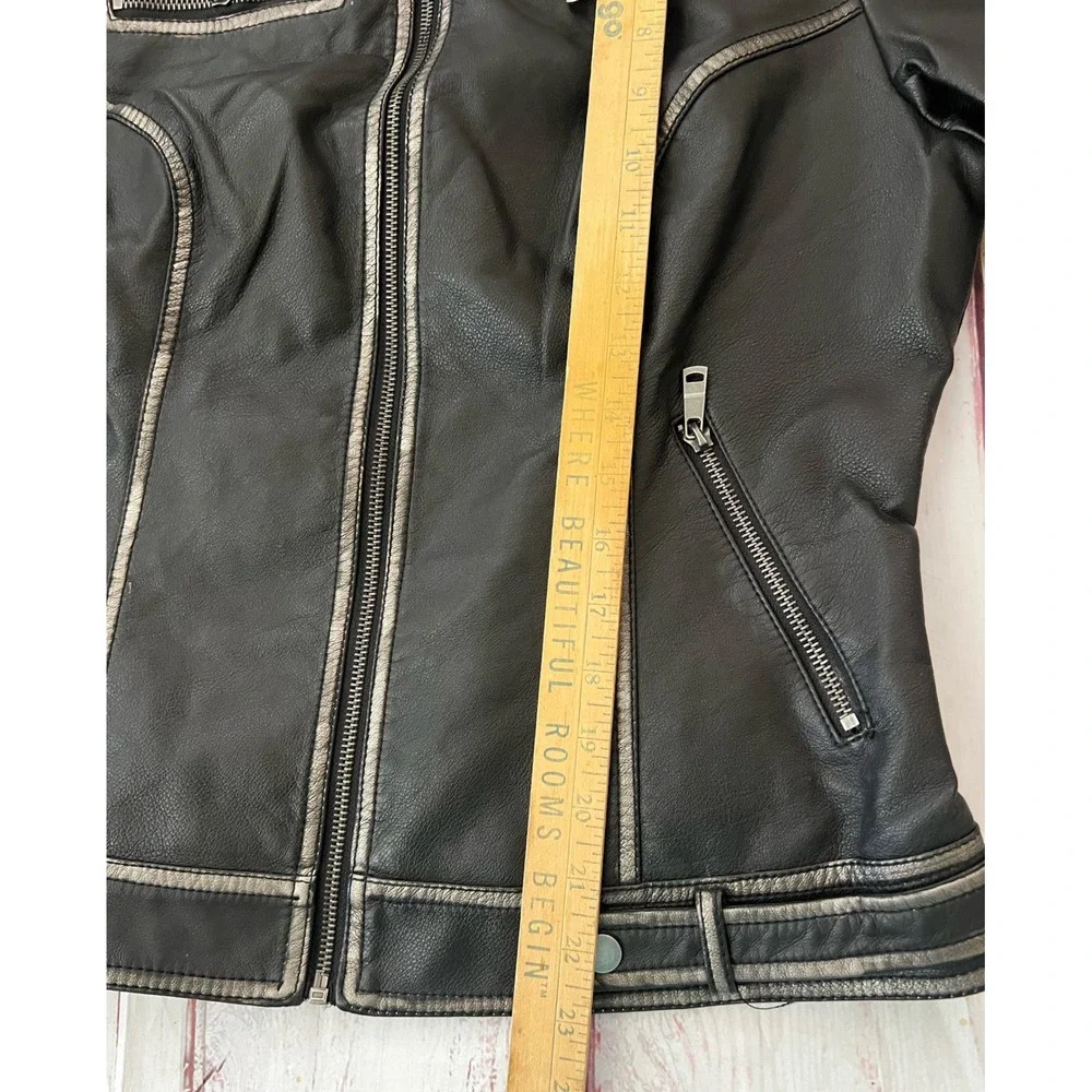 LA Coalition Womens Black Faux Leather Moto Jacket Metallic Trim Size M NEW
